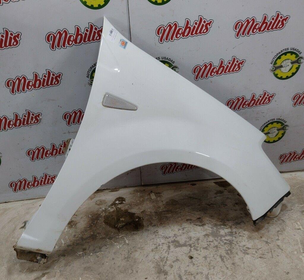 Guardabarro Delantero Derecho Renault Sandero PH2 CONFORT 1.6 16V 2011